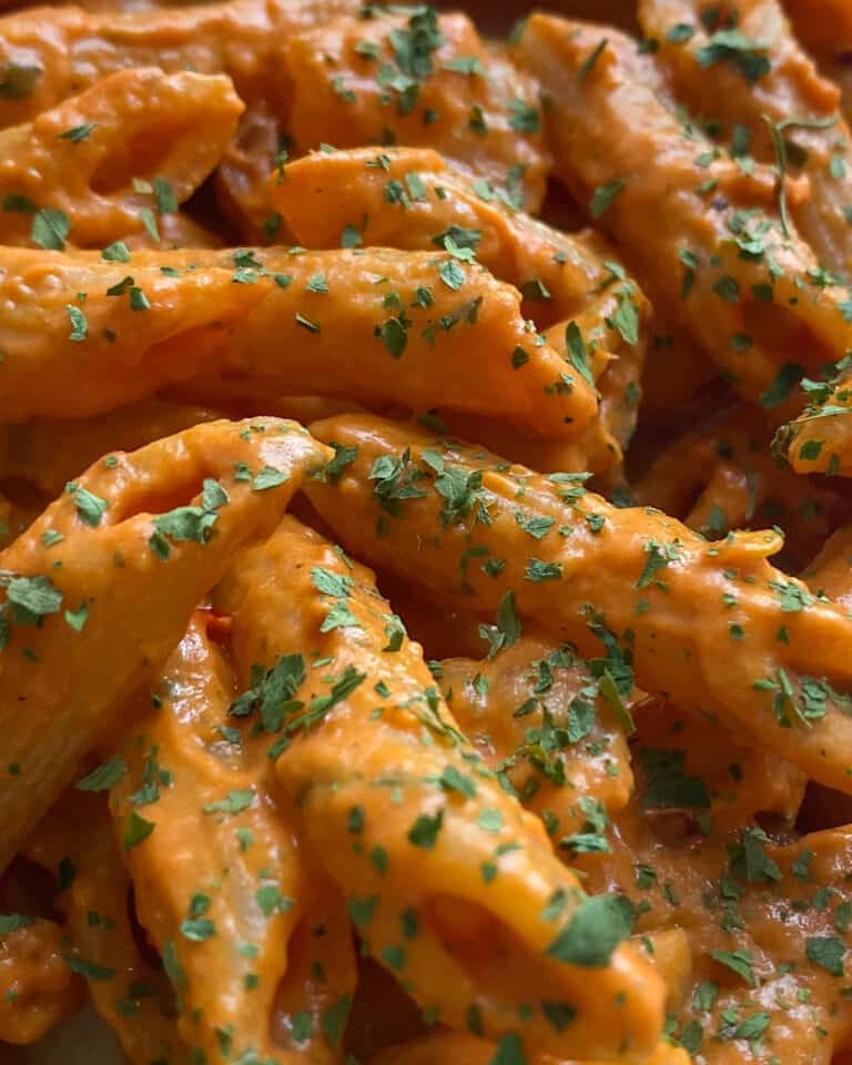 Easy low calorie ultra creamy prawn pasta