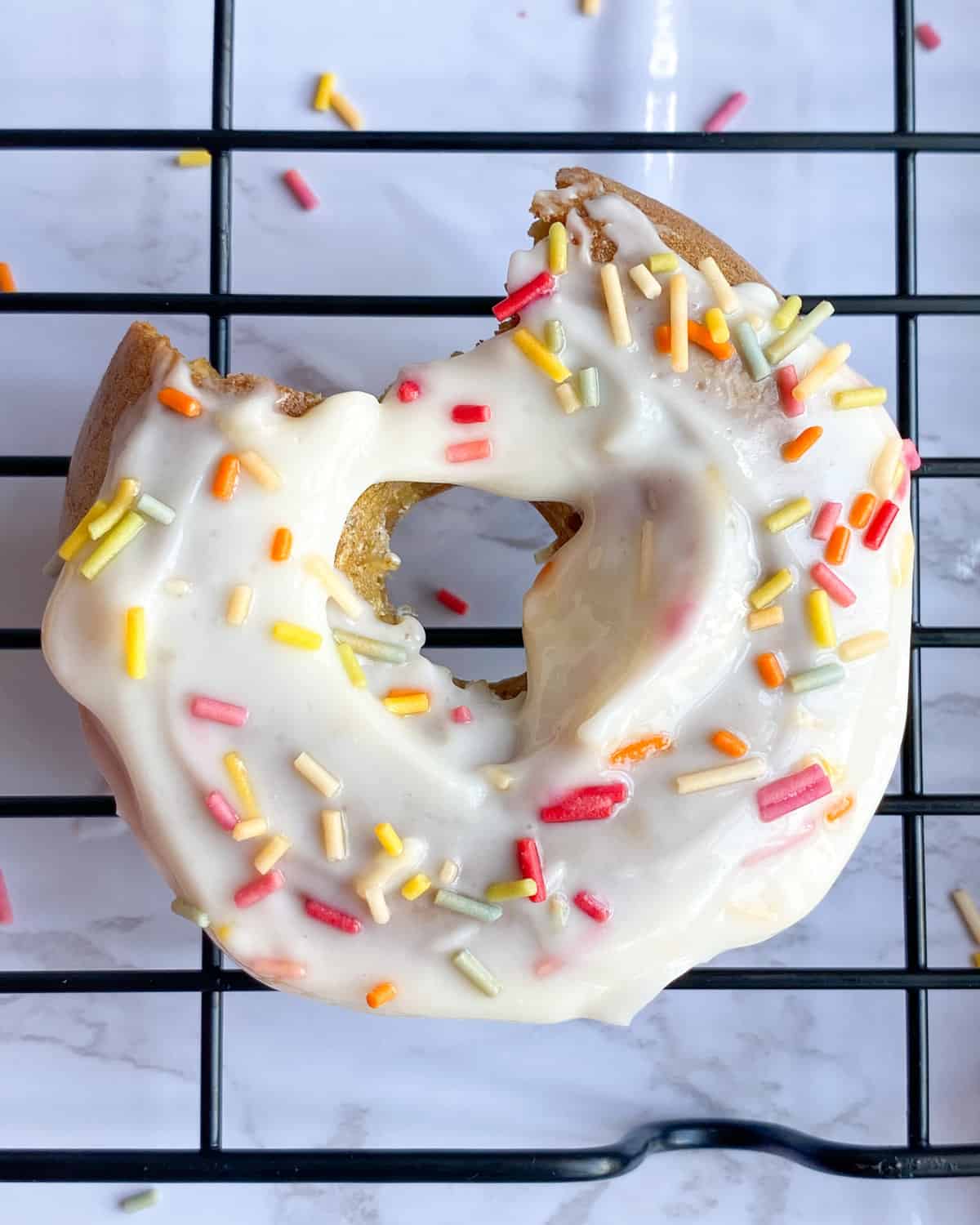 low calorie birthday cake donuts