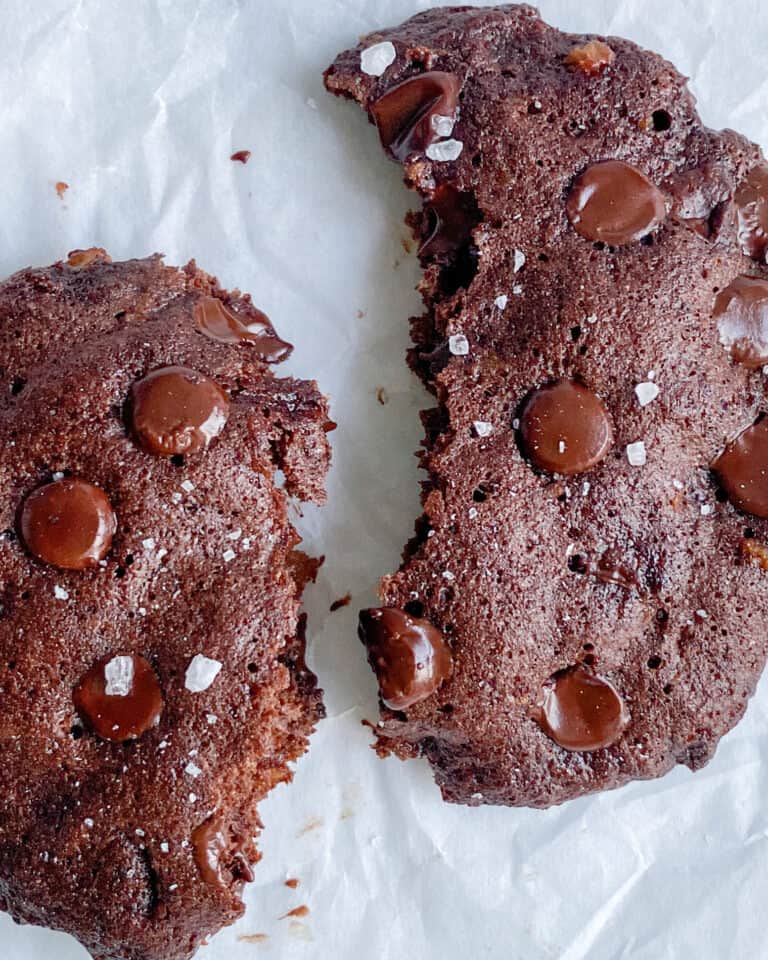 The best low calorie double chocolate cookie