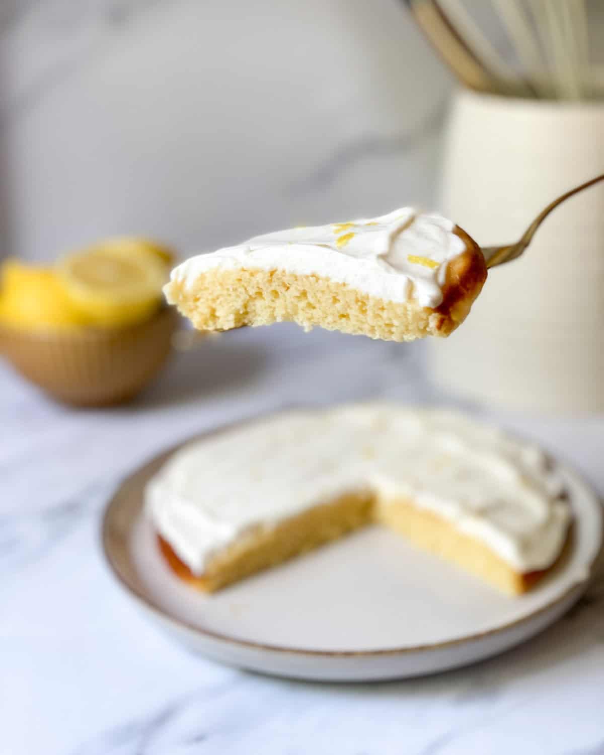 low calorie lemon cake