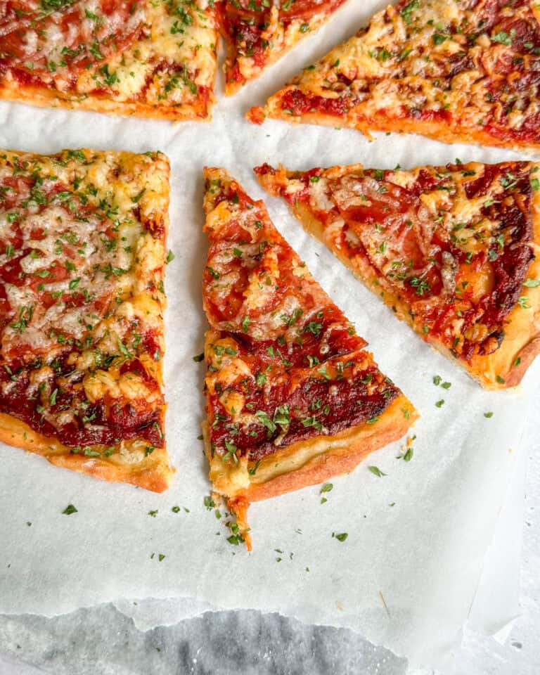 Easy low calorie pepperoni pizza