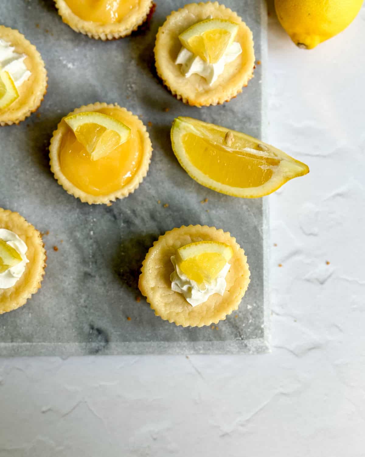 low calorie mini lemon cheesecakes