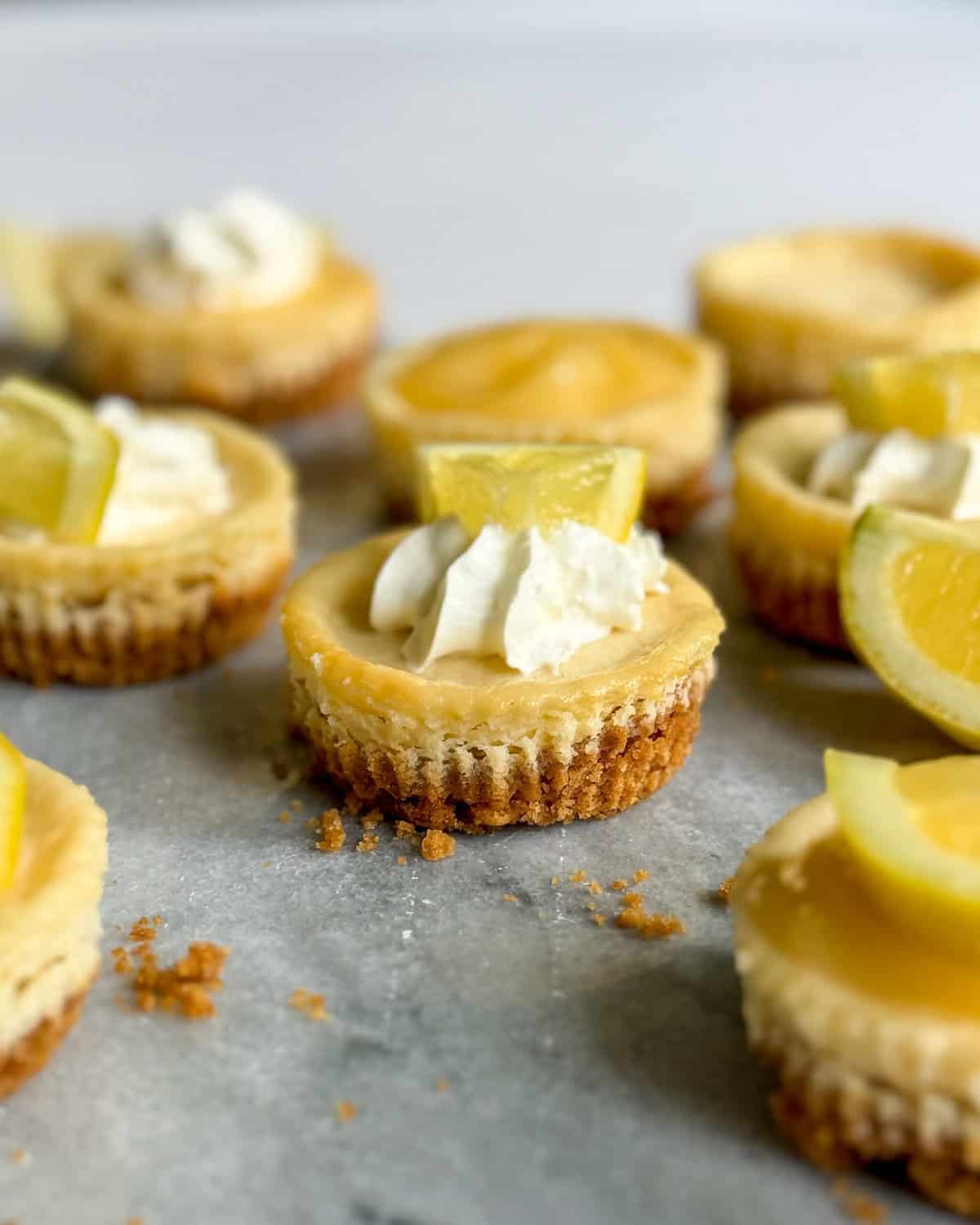 low calorie mini lemon cheesecakes