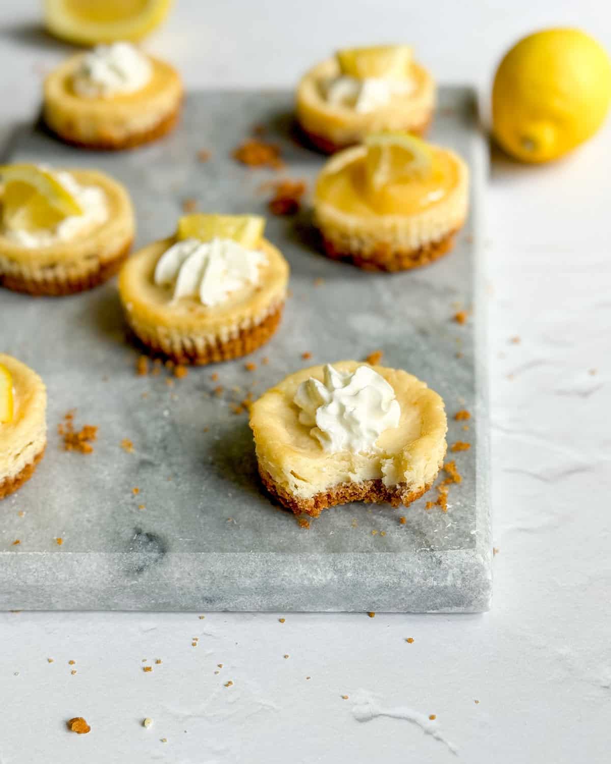 low calorie mini lemon cheesecakes