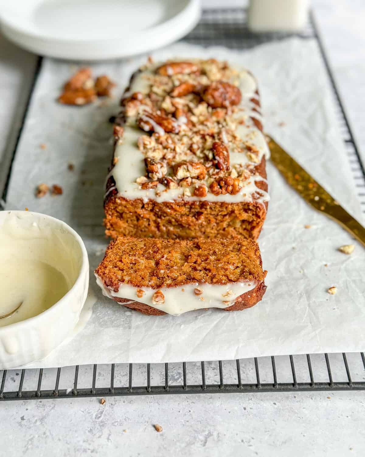 low calorie carrot cake loaf