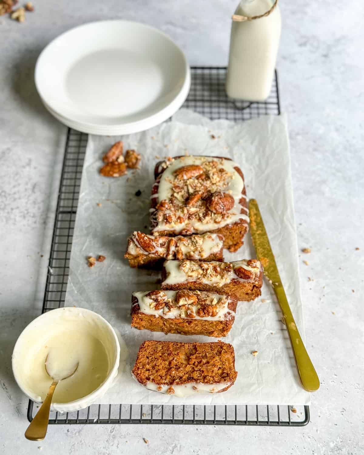 low calorie carrot cake loaf