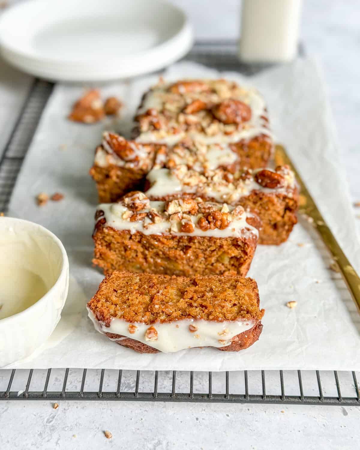 low calorie carrot cake loaf