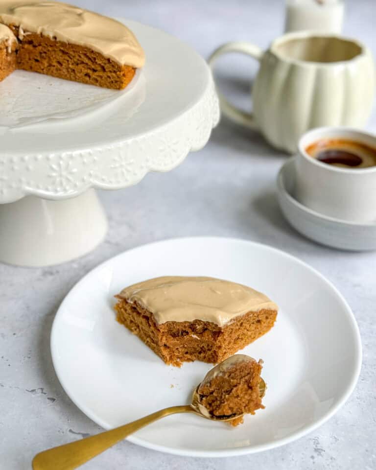 low calorie pumpkin spice latte cake