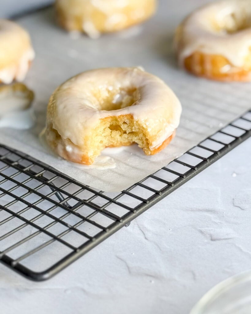 low calorie baked glazed donuts