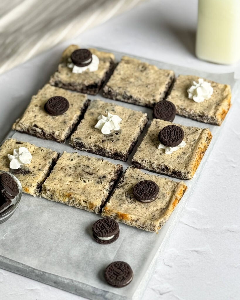 low calorie Oreo cheesecake bars