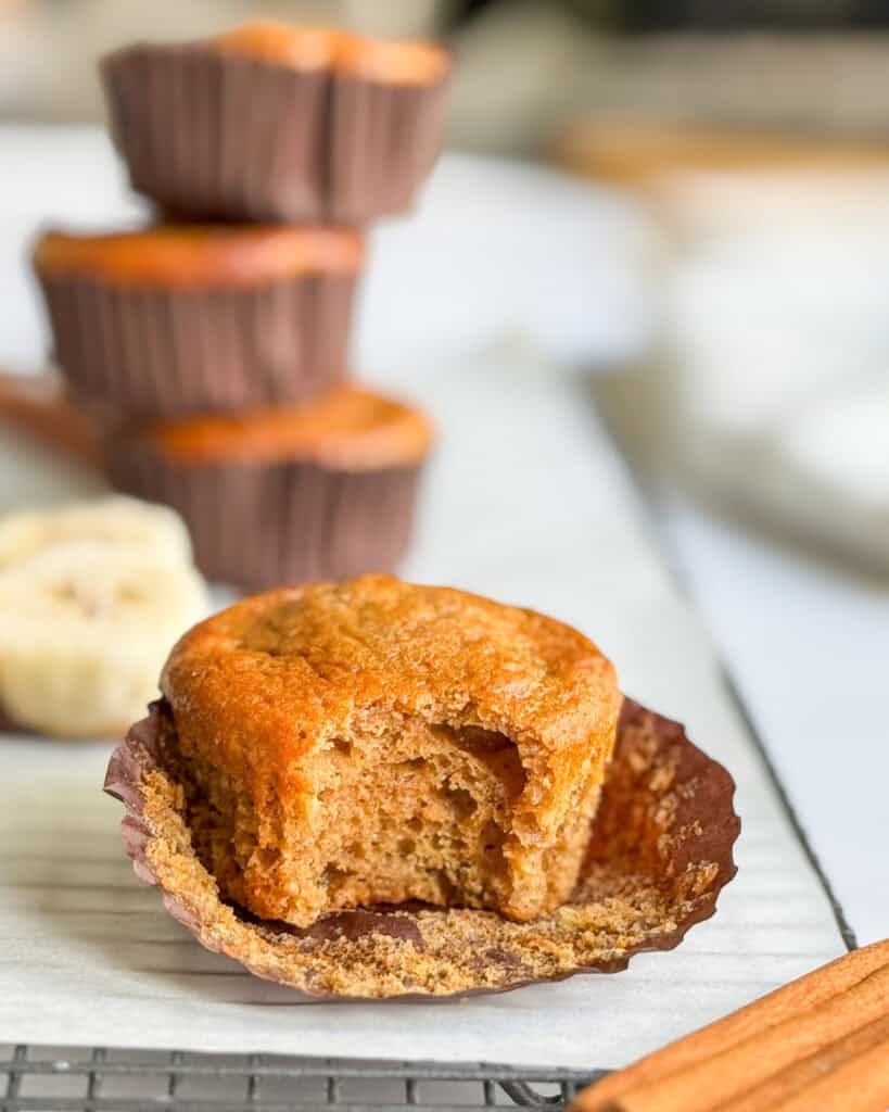 low calorie banana bread muffins