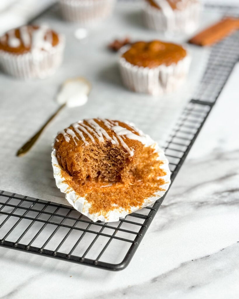gingerbread muffins