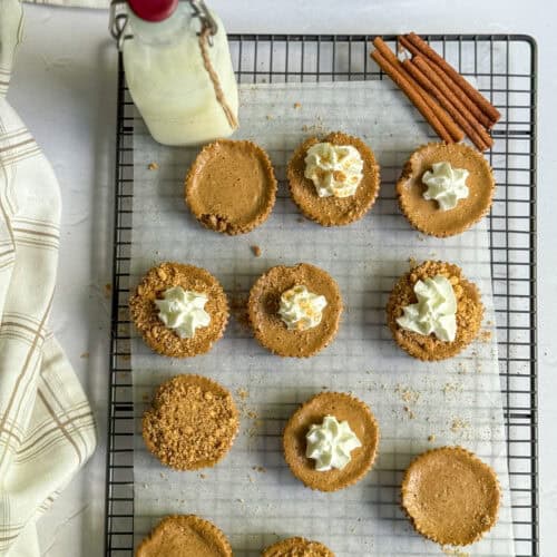 low calorie mini gingerbread cheesecakes