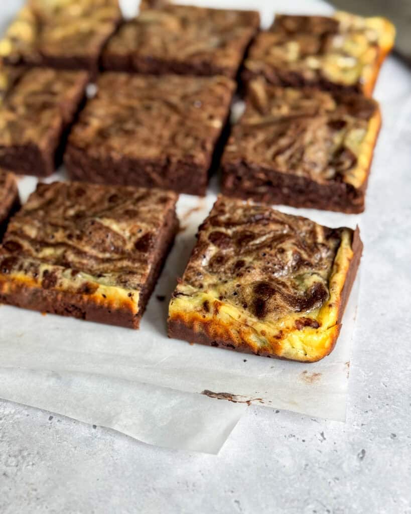Low calorie cheesecake brownies