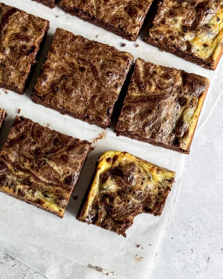 Low calorie cheesecake brownies
