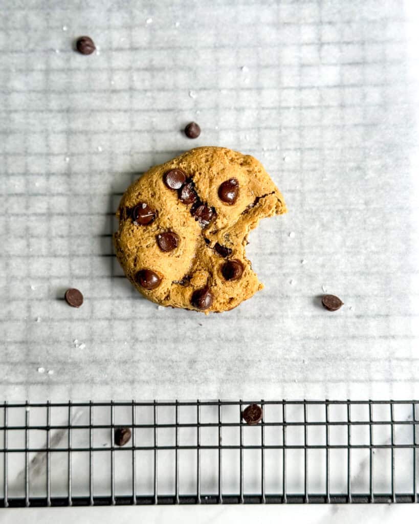 low calorie single serve chocolate chip cookie