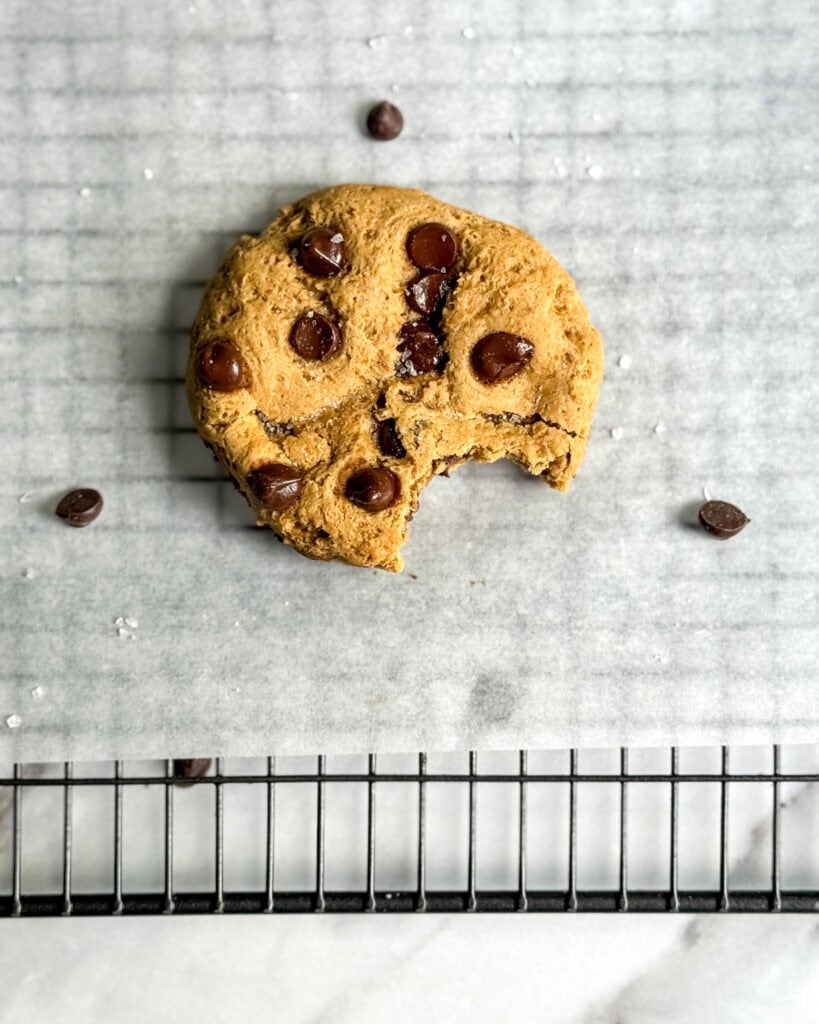 low calorie single serve chocolate chip cookie