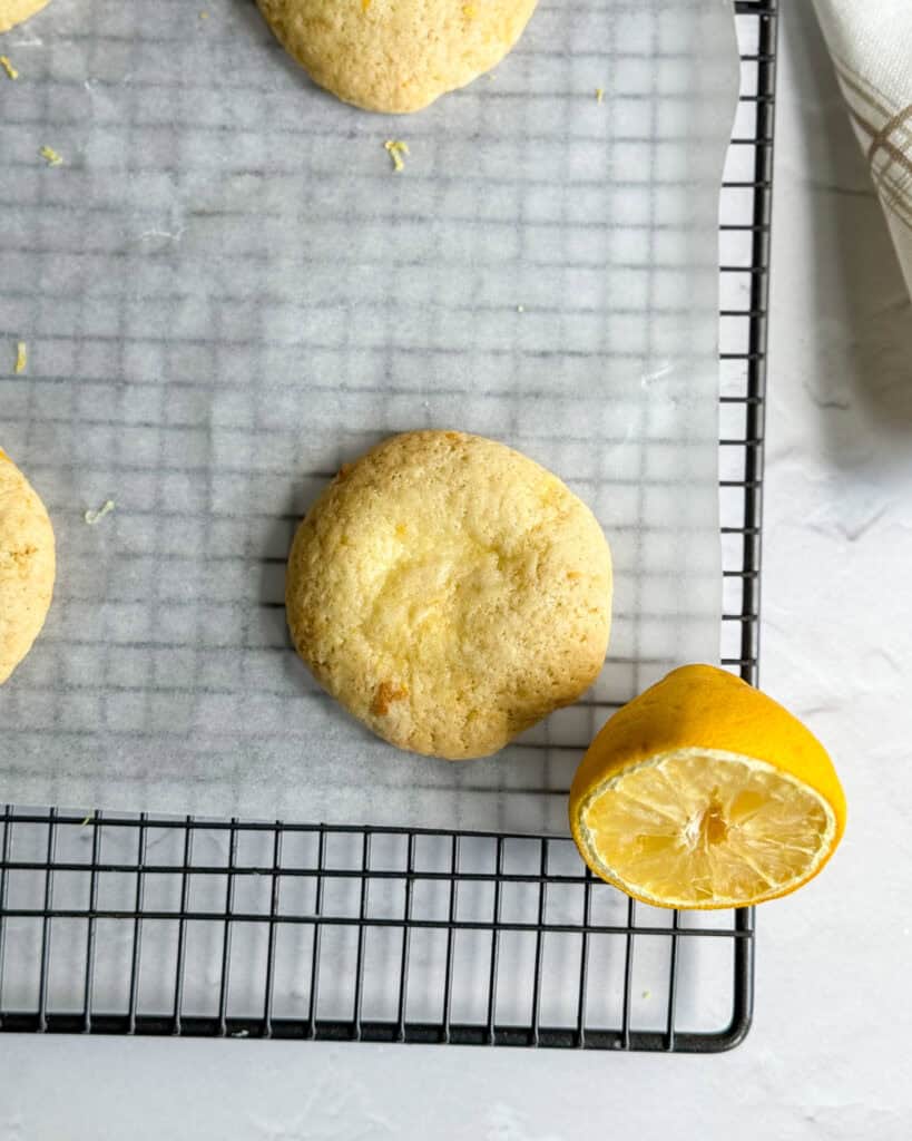Low calorie lemon cheesecake cookies