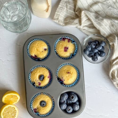 low calorie blueberry lemon muffins