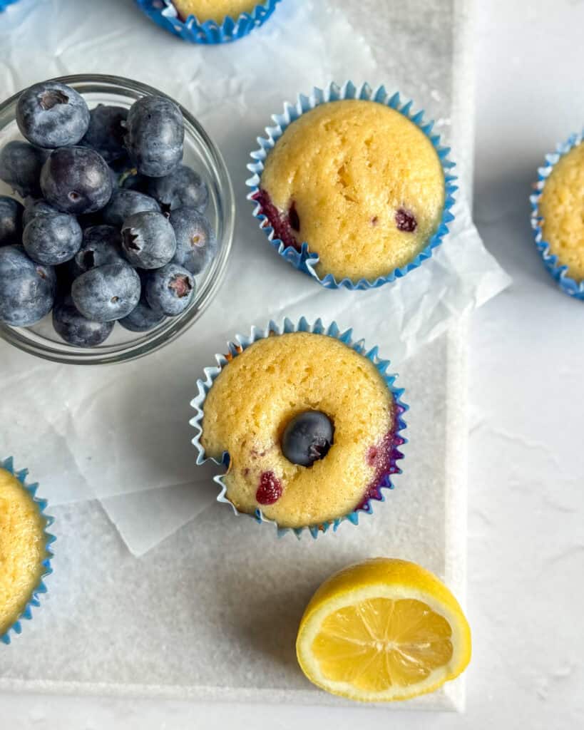 low calorie blueberry lemon muffins
