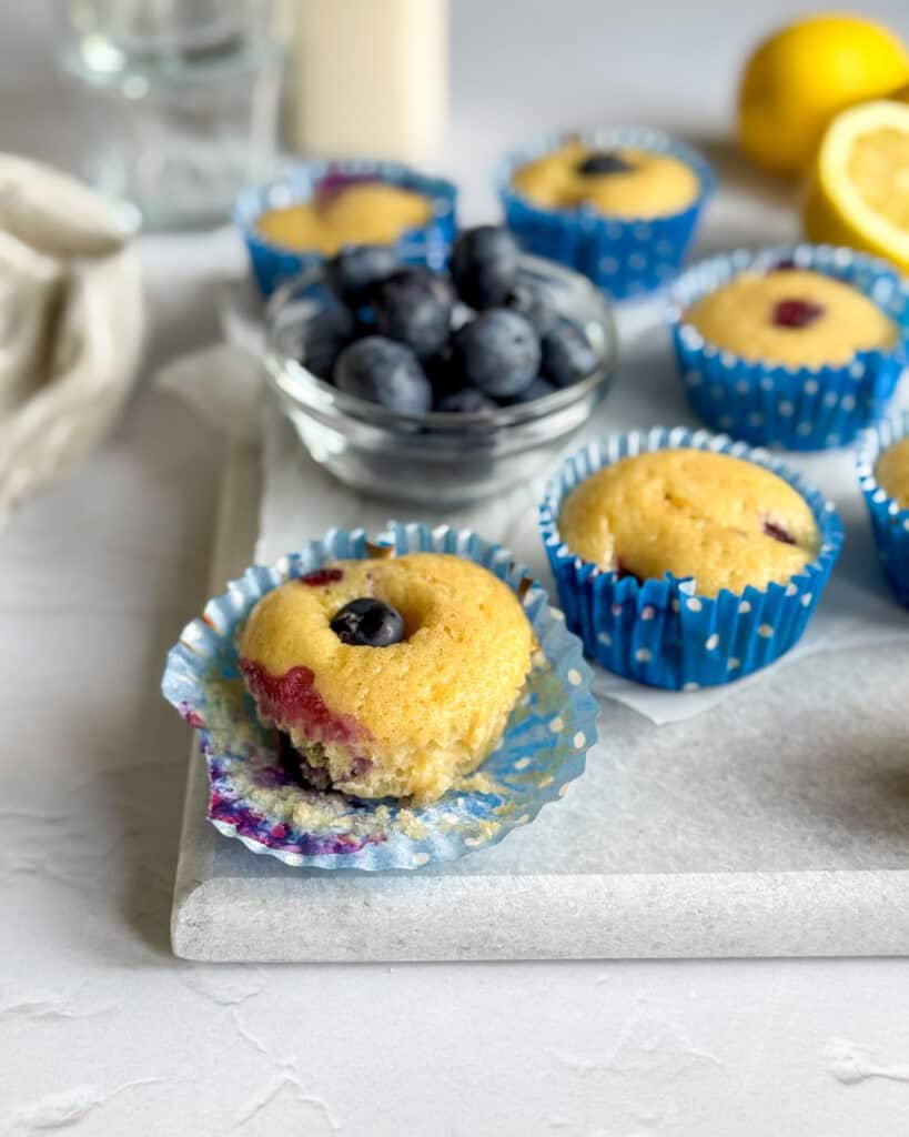 low calorie blueberry lemon muffins