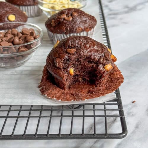low calorie triple chocolate muffins