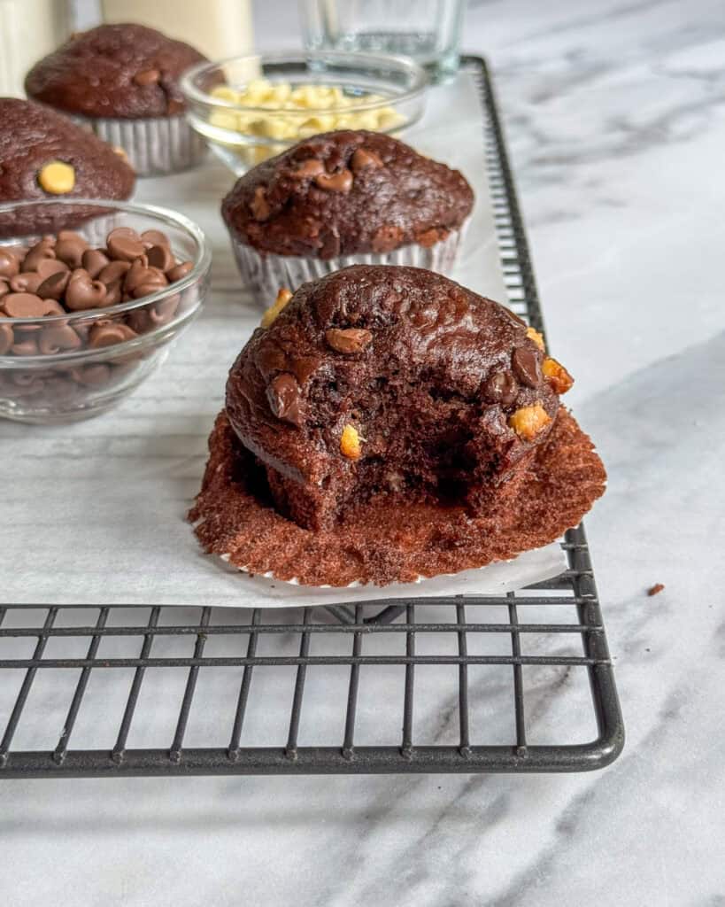 low calorie triple chocolate muffins