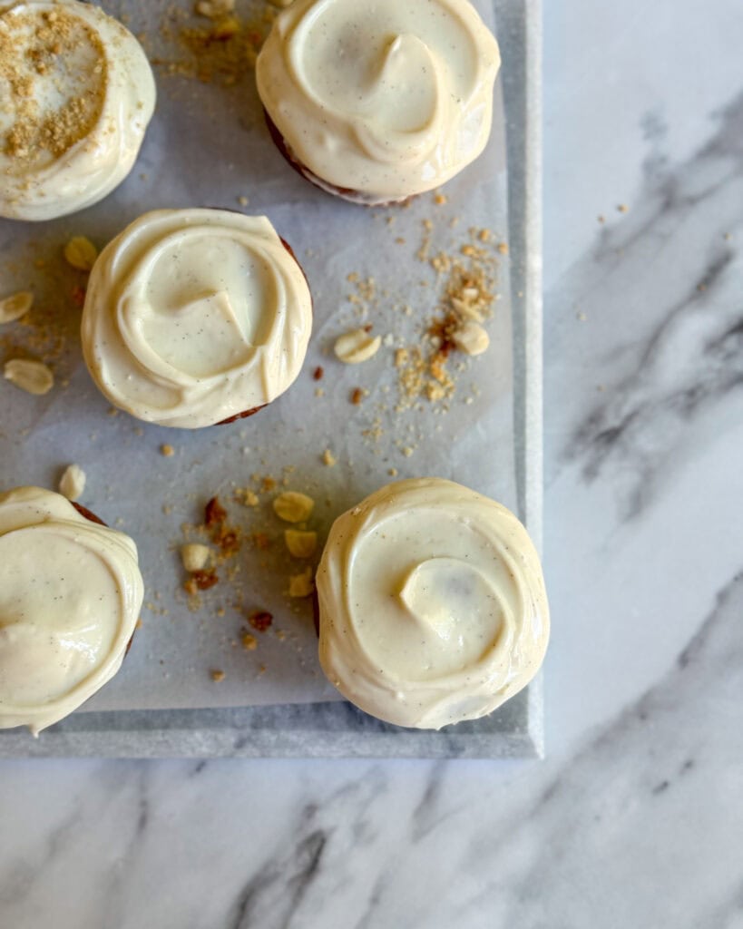 low calorie carrot cake cupcakes