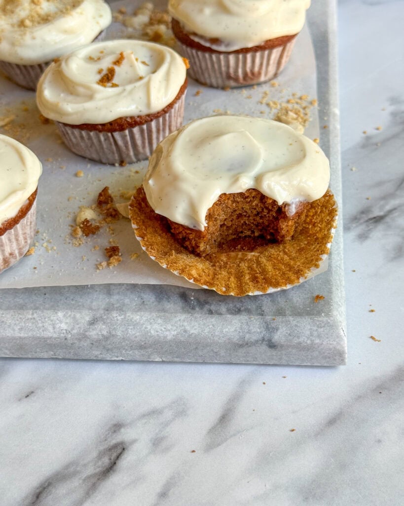 low calorie carrot cake cupcakes