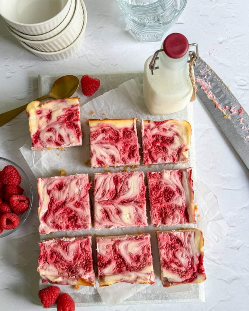 low calorie raspberry cheesecake bars