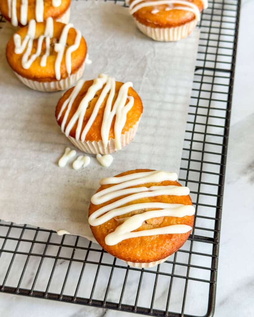 low calorie cinnamon roll muffins