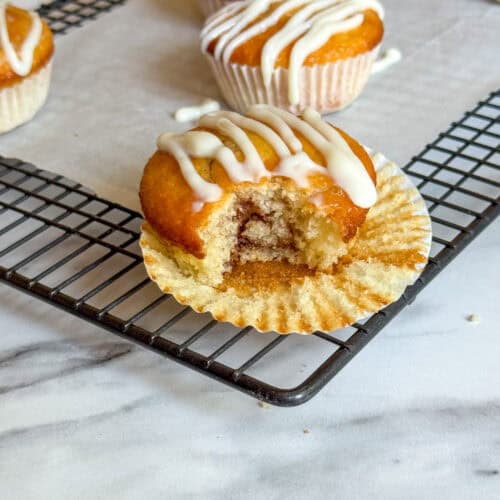 low calorie cinnamon roll muffins