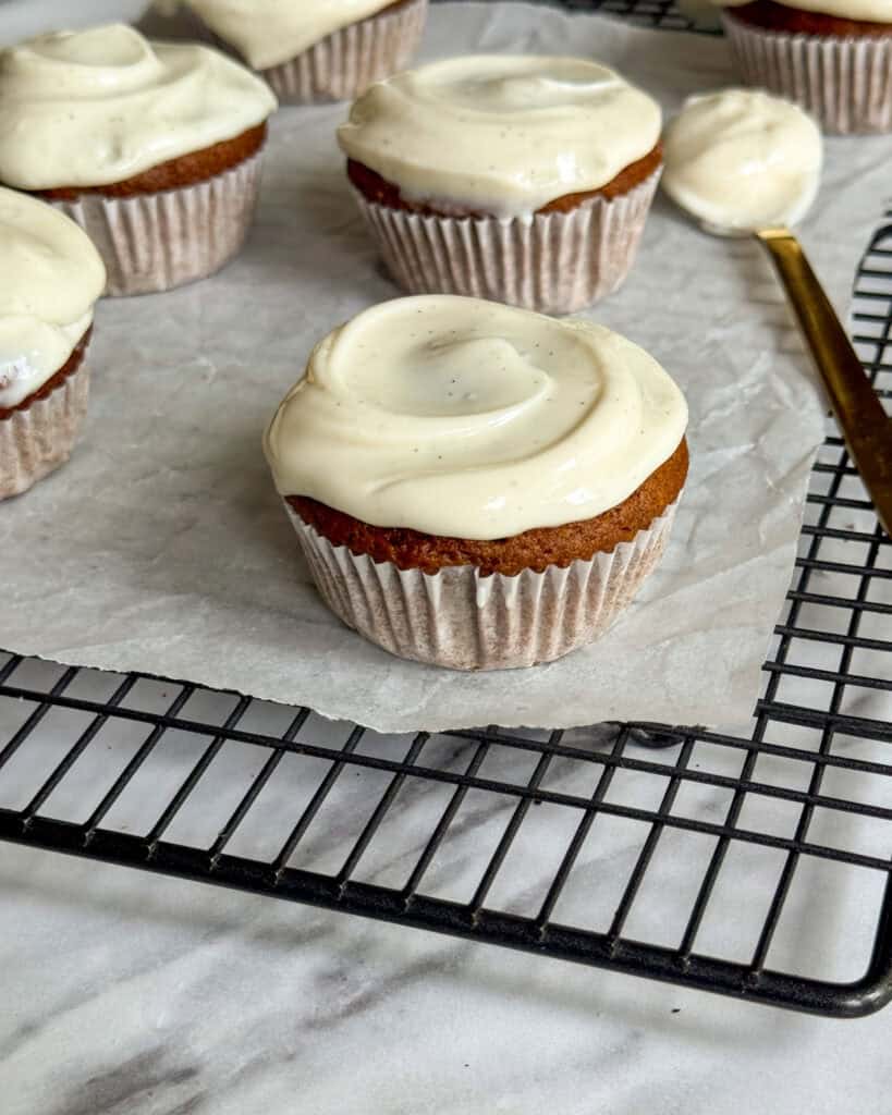 low calorie pumpkin spice cupcakes
