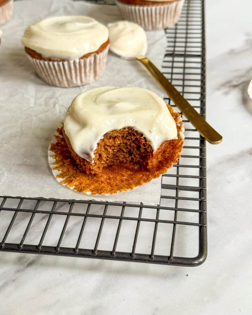 low calorie pumpkin spice cupcakes
